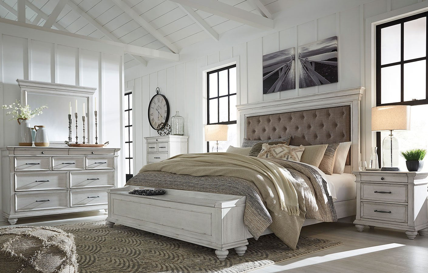Kanwyn Queen Panel Bed with Mirrored Dresser, Chest and Nightstand