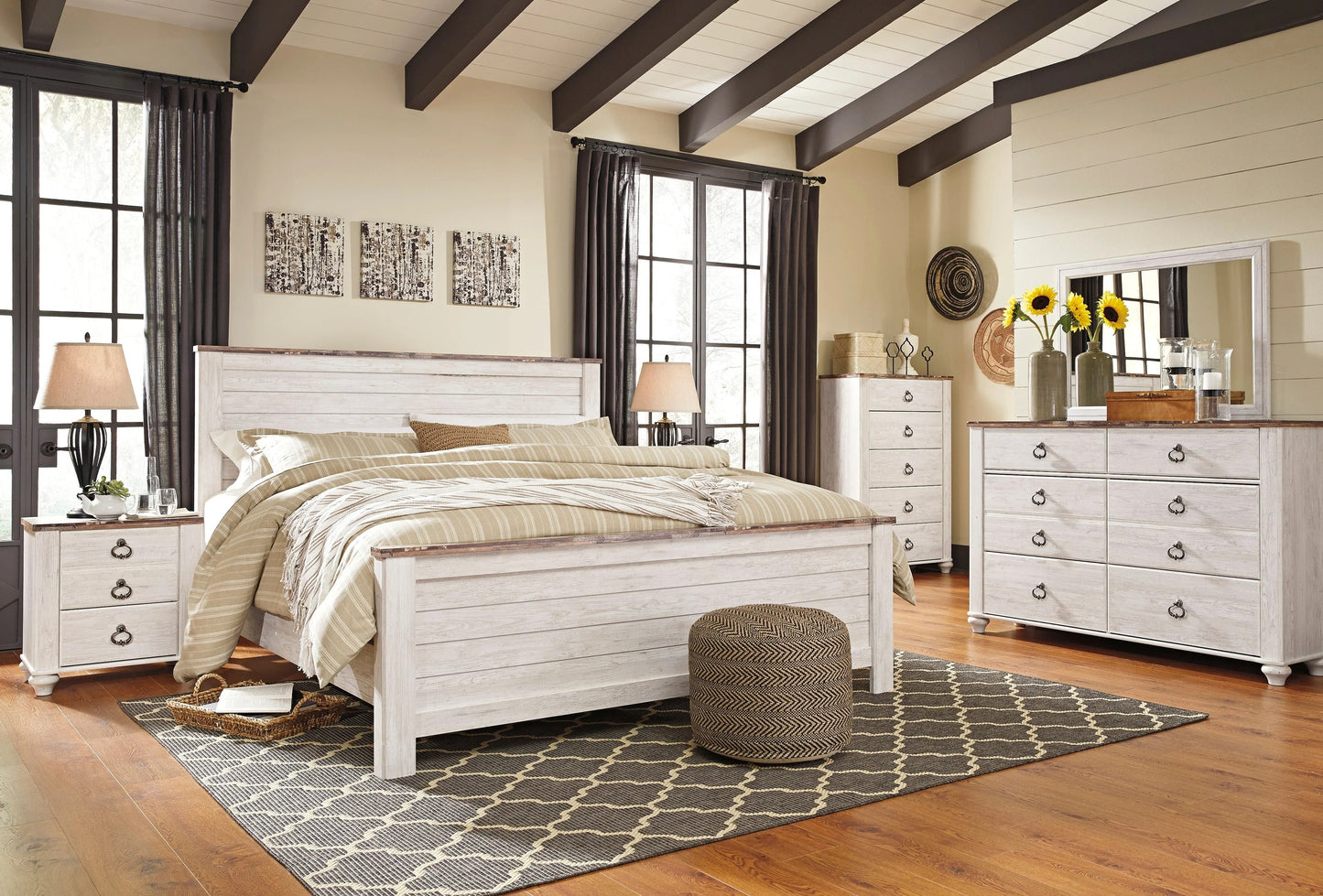 Willowton Queen 5 PC Bedroom Set